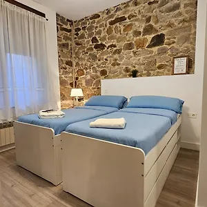 habitacion-triple-en-caserio-a-8km-de-bilbao.bilbaohotelsspain.com/